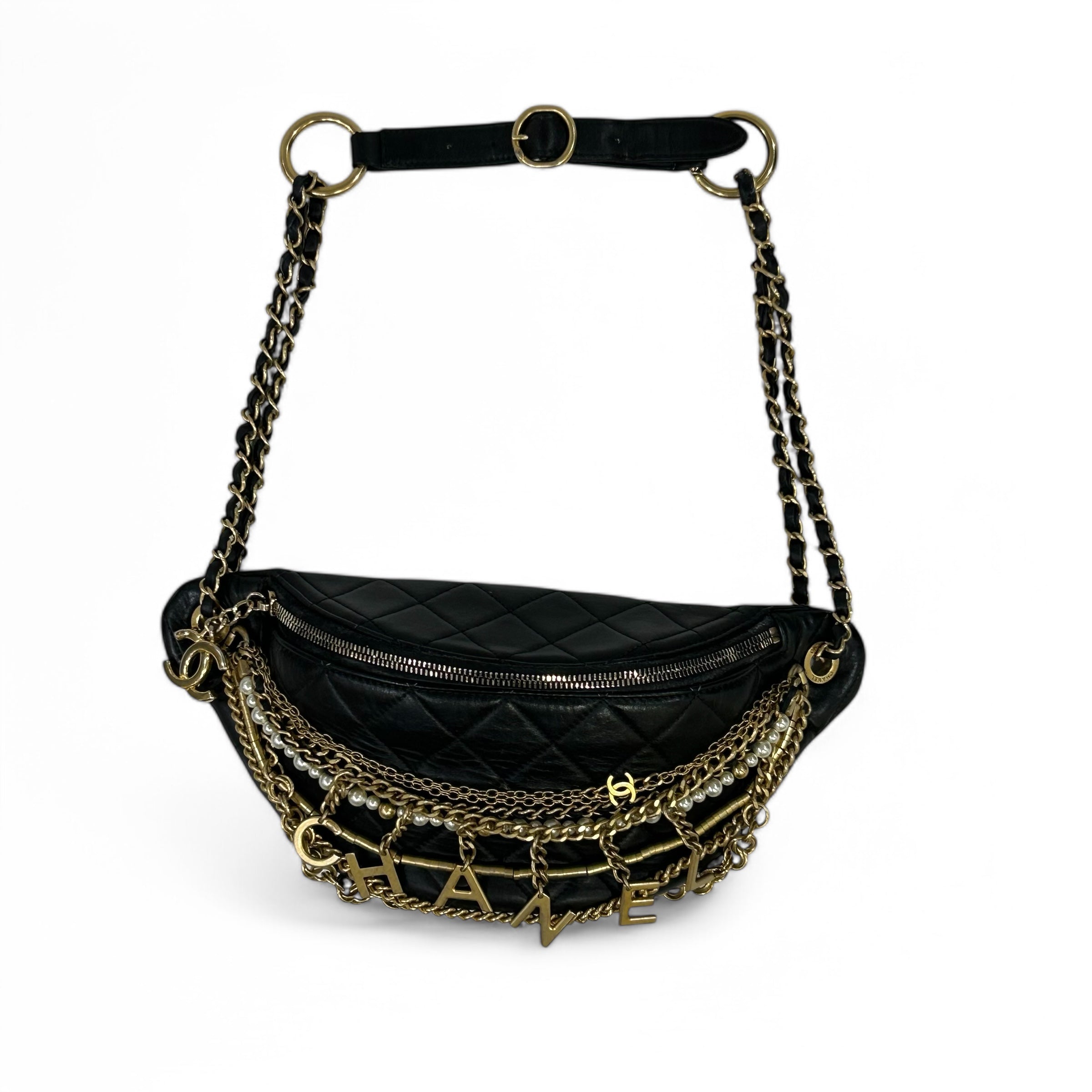 Chanel - Banane All About Chains