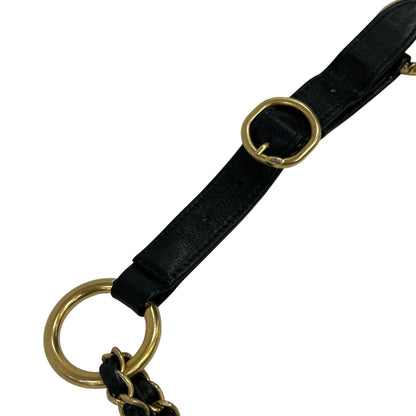 Chanel - Banane All About Chains