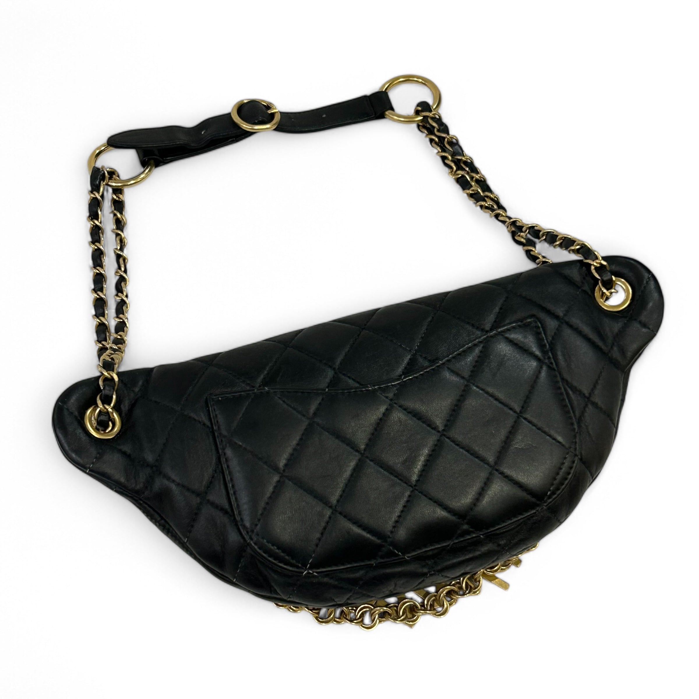 Chanel - Banane All About Chains