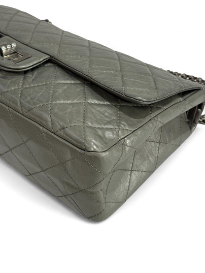 Chanel - Sac 2.55 gris