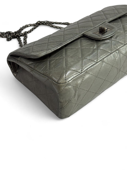 Chanel - Sac 2.55 gris