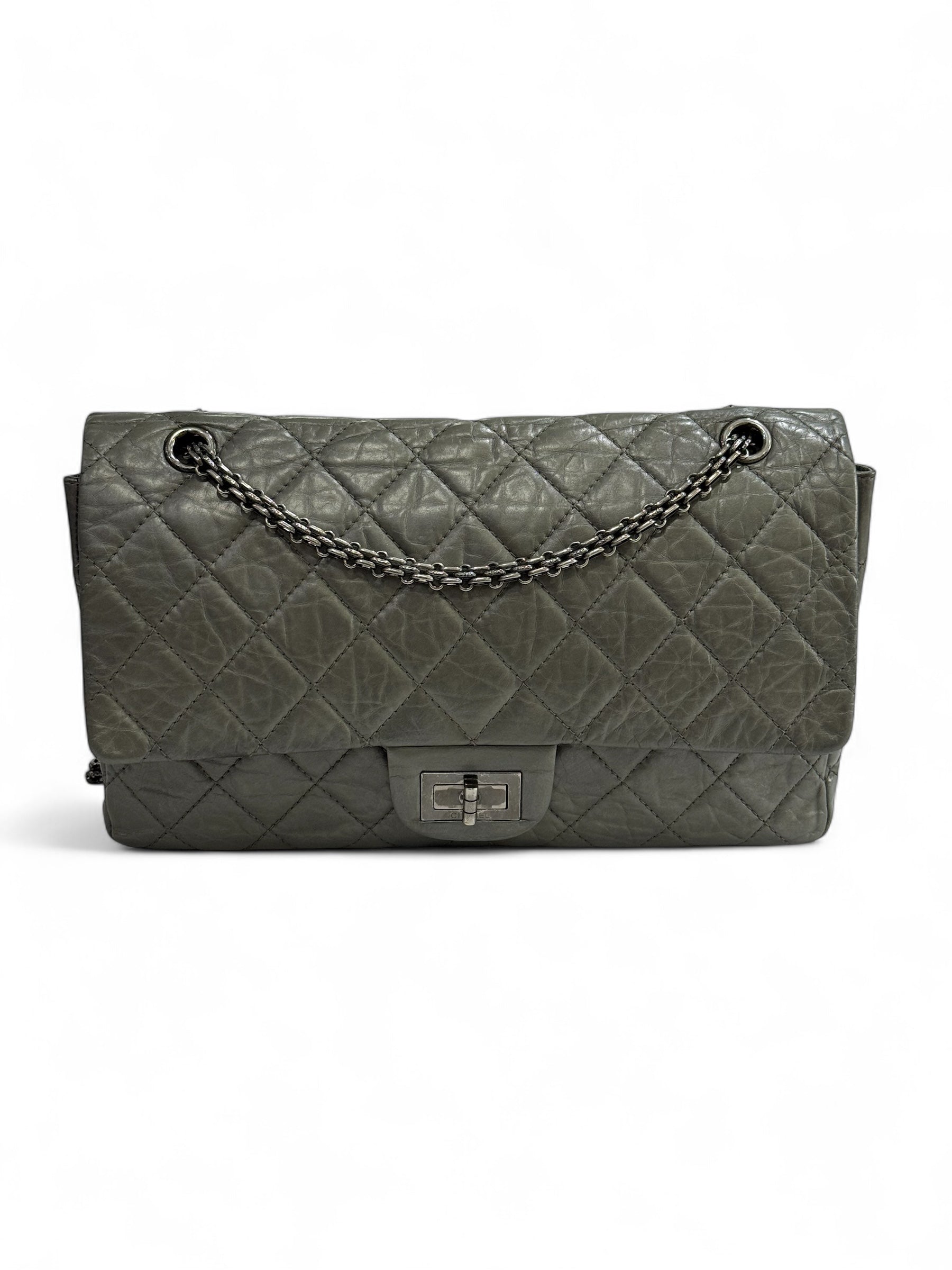 Chanel - Sac 2.55 gris