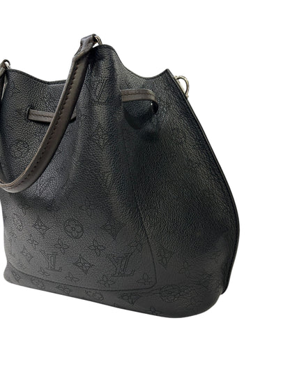 Louis Vuitton - Girolata-Tasche aus Mahina-Leder