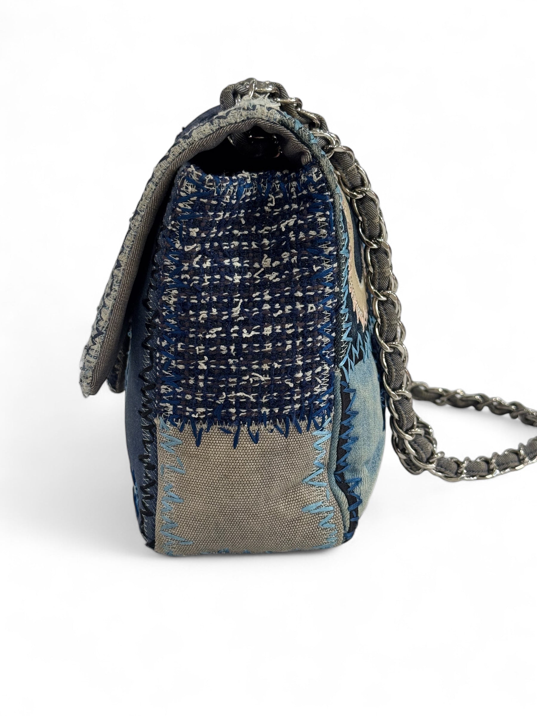 Chanel - Klassische Jumbo-Tasche aus Jeans-Patchwork