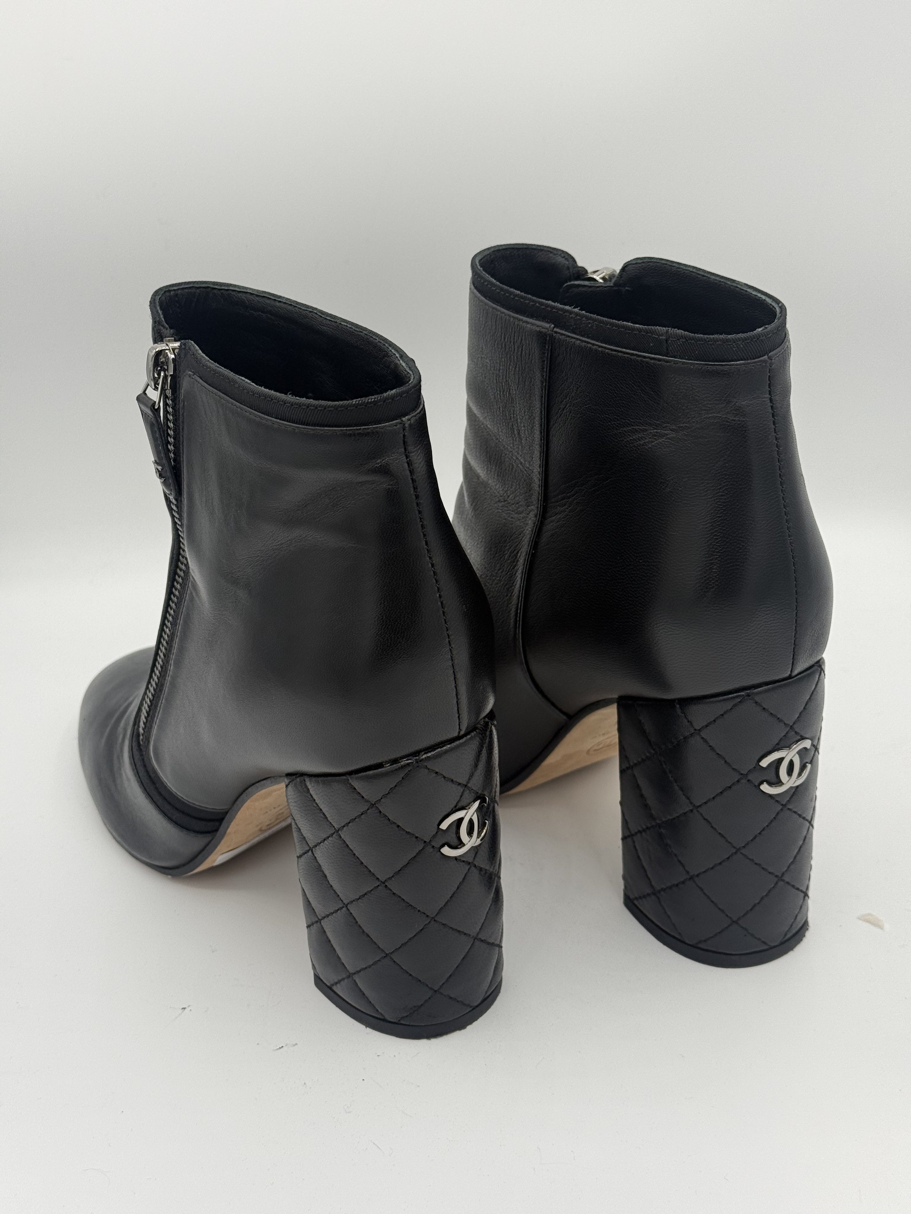 Chanel - Ankle boots