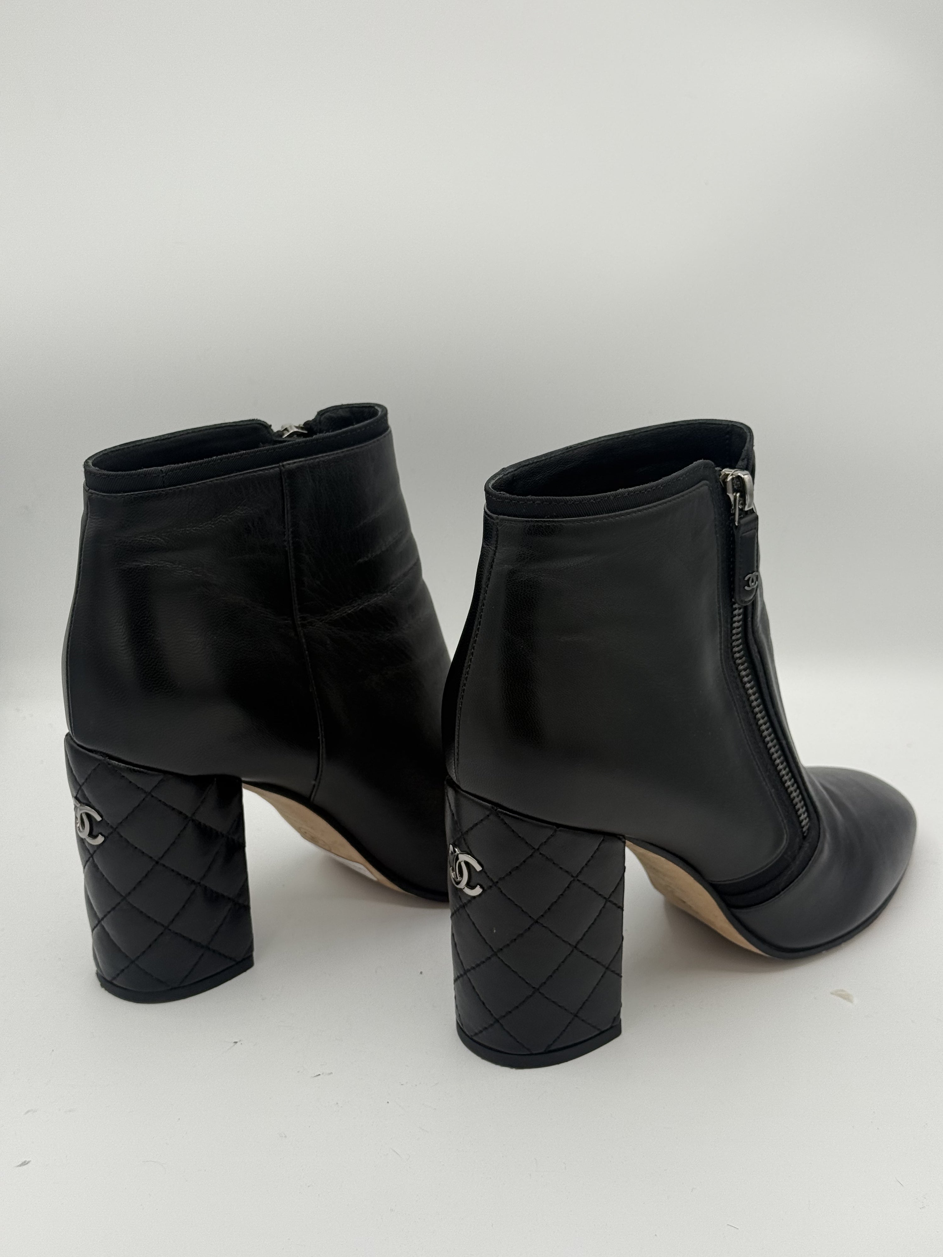 Chanel - Ankle boots