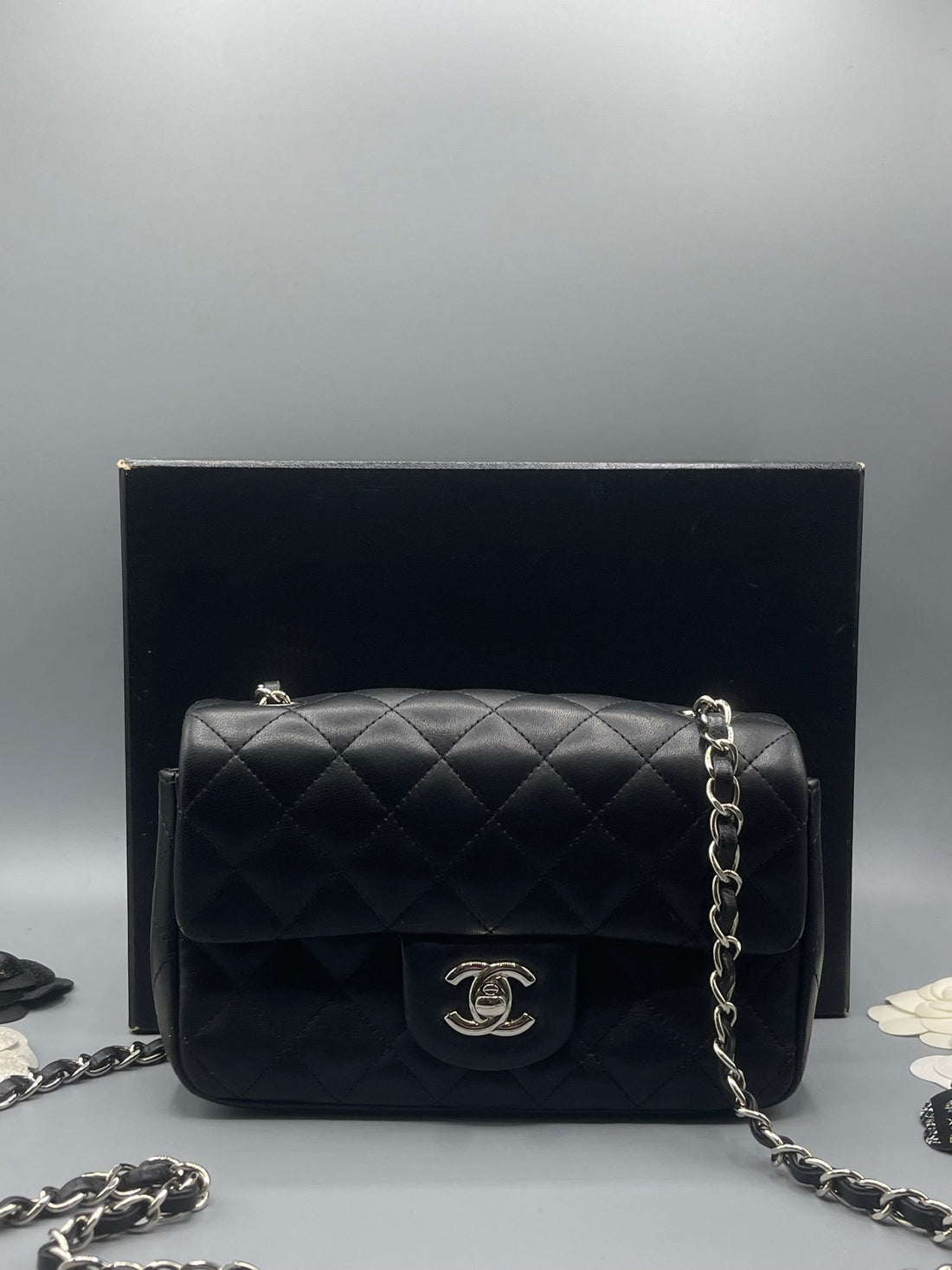 Chanel - Sac mini Timeless Rectangulaire noir - Les Folies d&