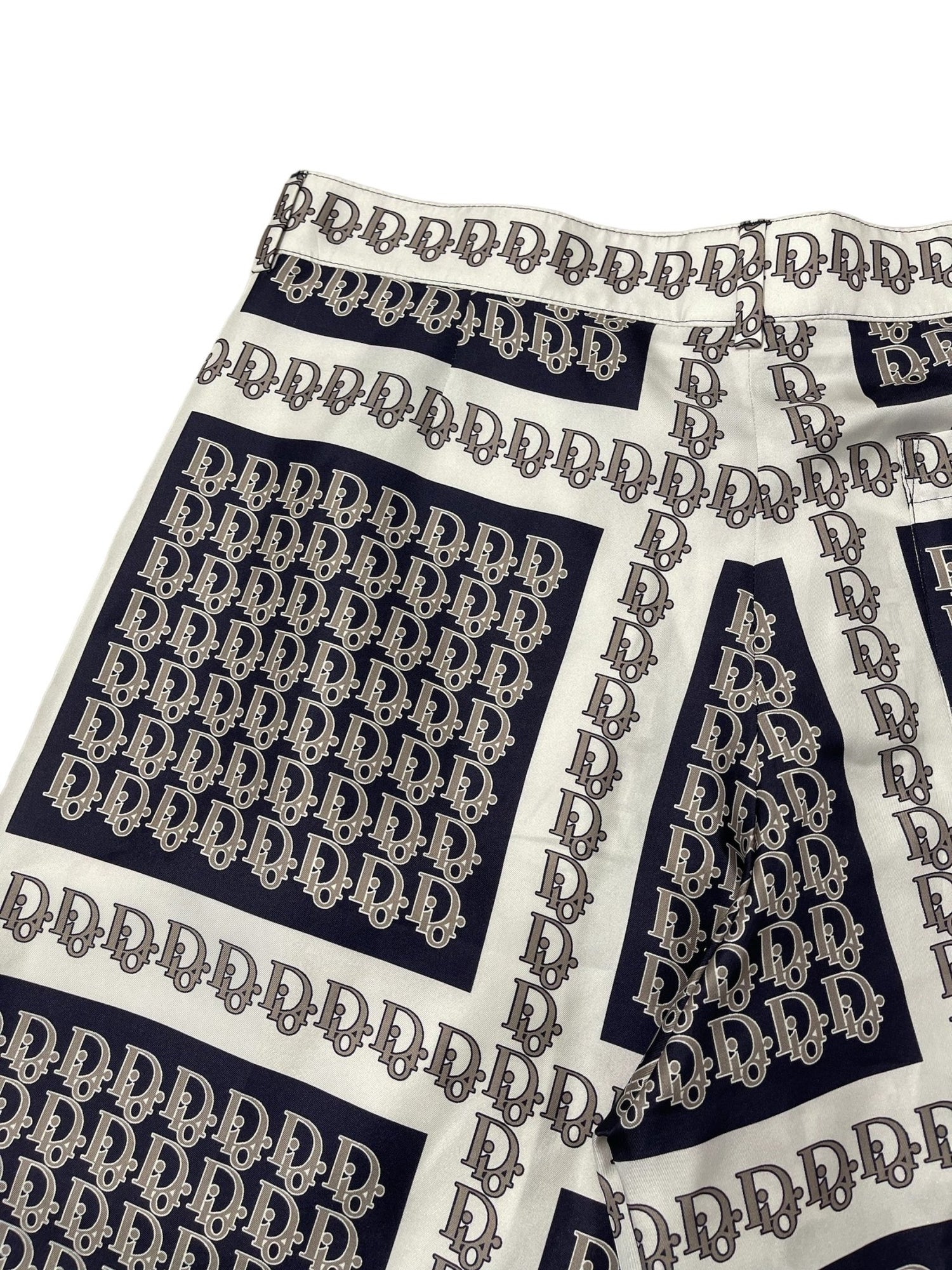 Dior Short oblique 48 - Les Folies d&