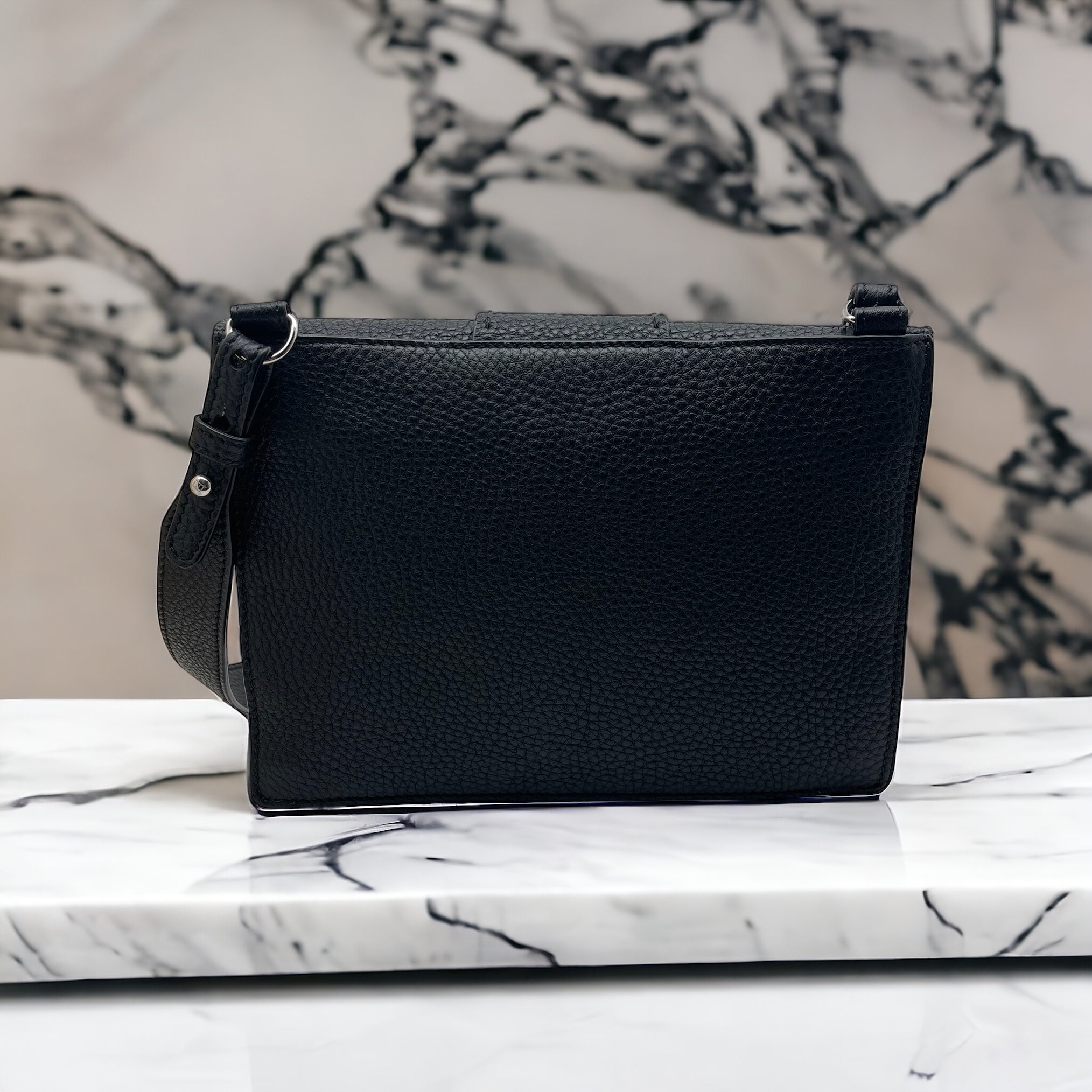 Fendi Sac Flat baguette Sac - Les Folies d&