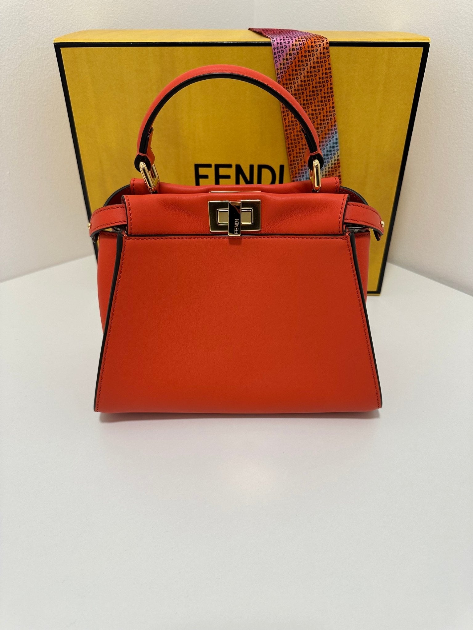 Fendi - Sac Mini Peekaboo corail - Les Folies d&