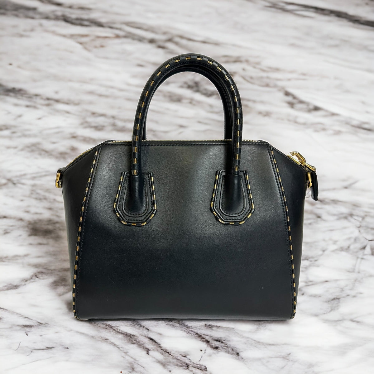 Givenchy - Sac Antigona PM - Les Folies d&