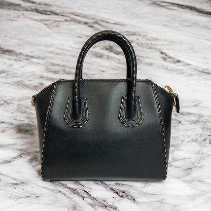 Givenchy - Sac Antigona PM - Les Folies d&