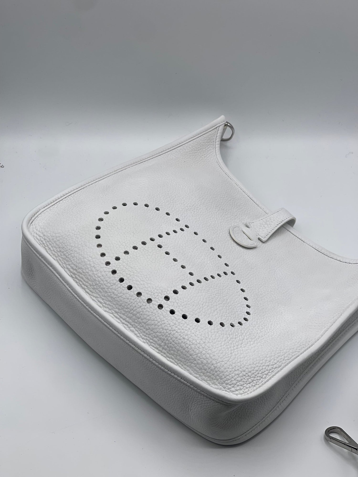 Hermès - Sac Evelyne III 29 blanc - Les Folies d&