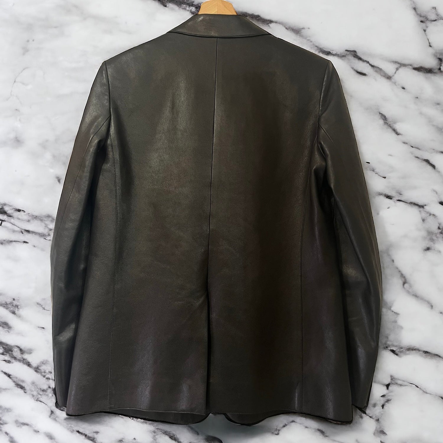 Hermès Veste en cuir grainé Noir 38 - Les Folies d&