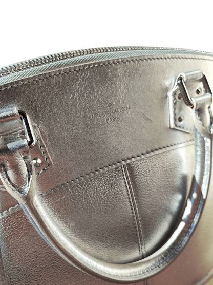 Louis Vuitton - Sac Suhali Lockit argenté