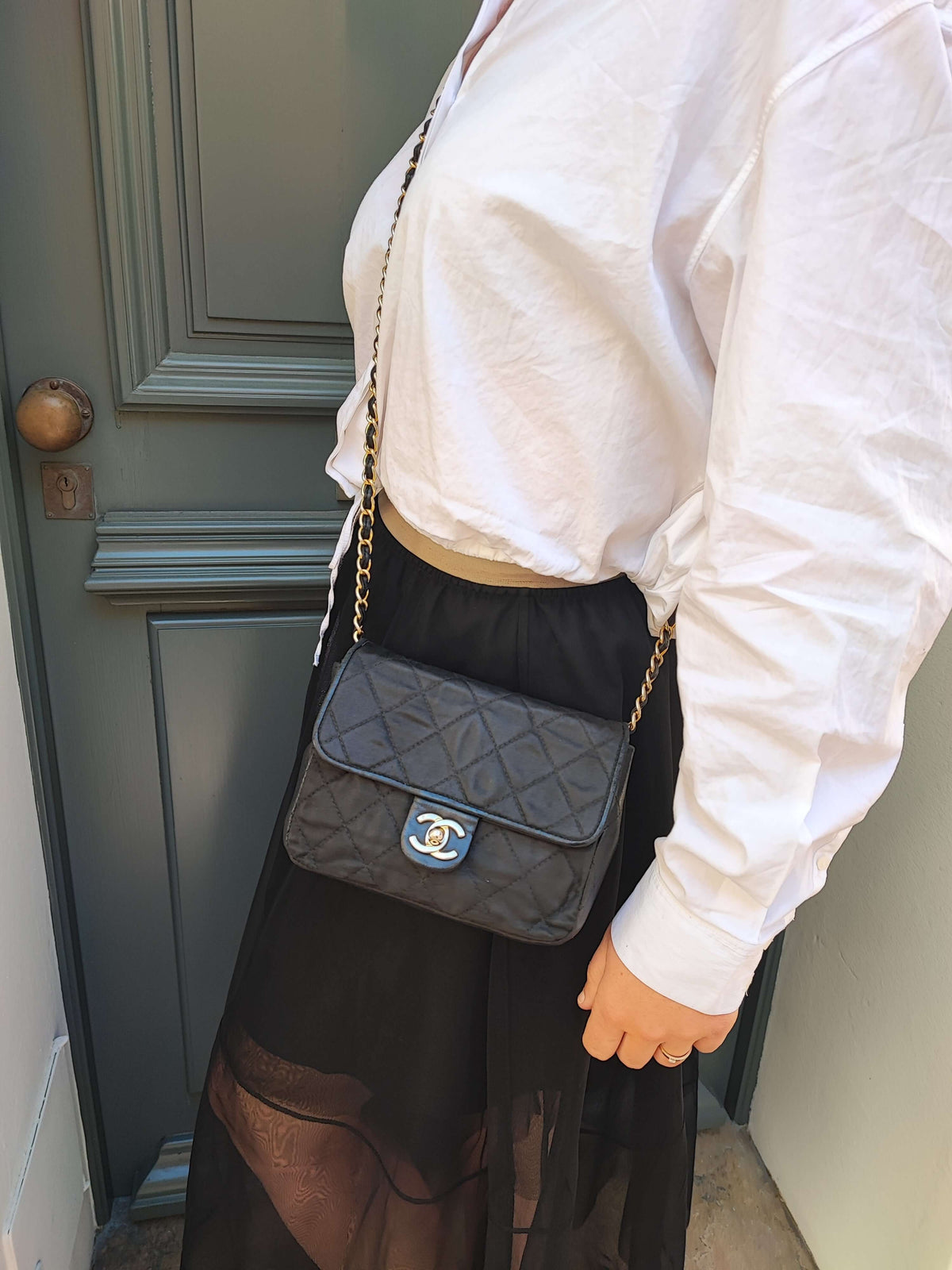 Chanel - Mini Square in raso e pelle