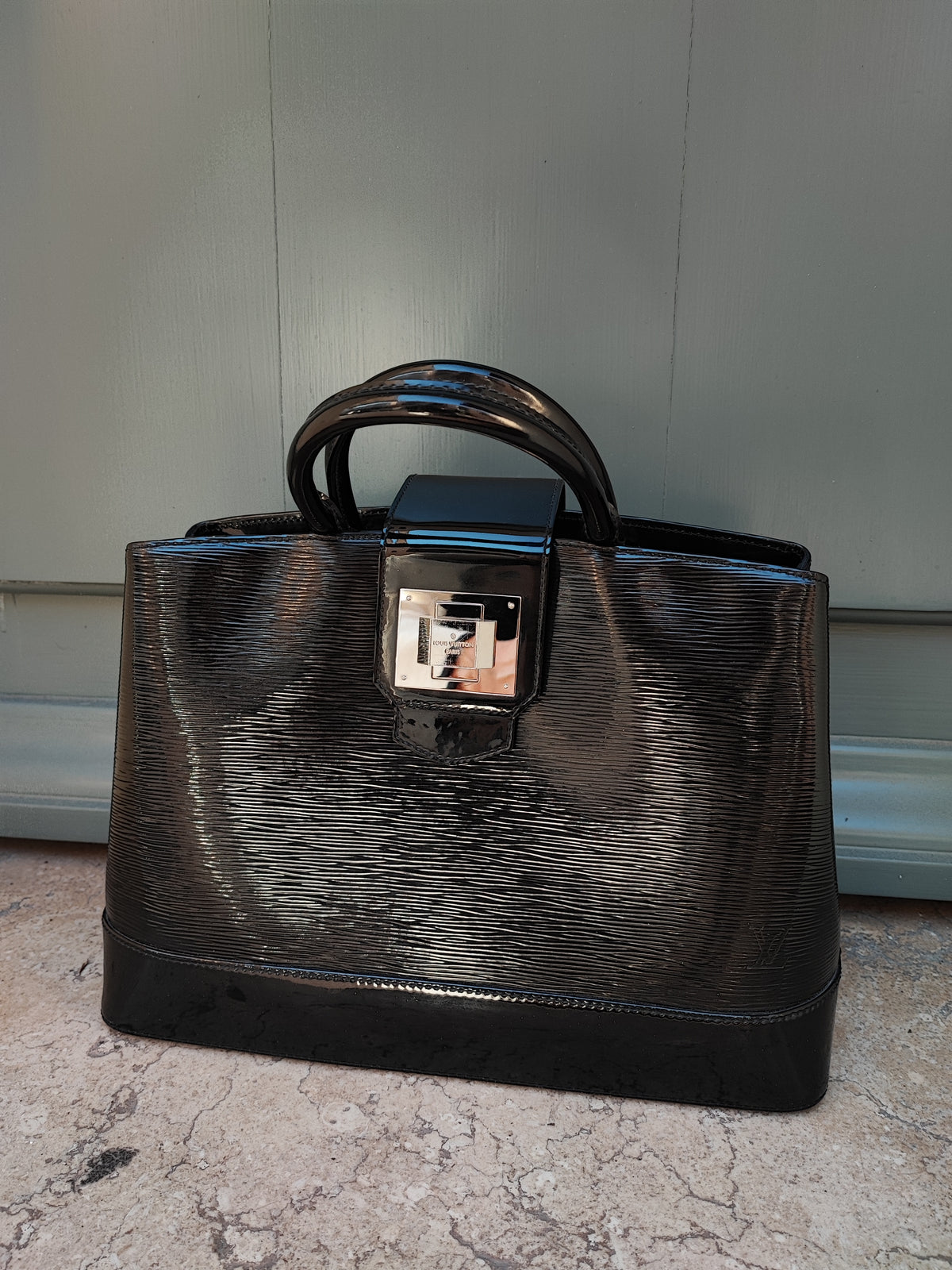 Louis Vuitton - Mirabeau