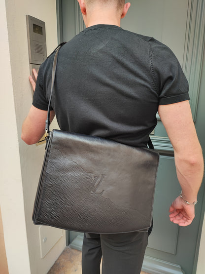 Louis Vuitton - Sac Opéra noir Ligne Rhodes