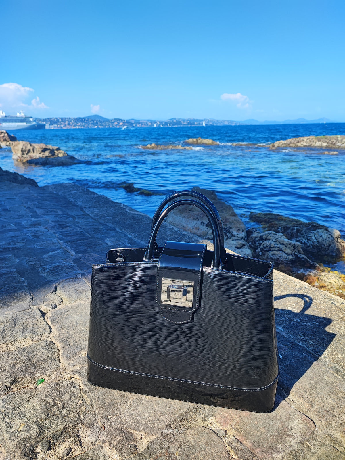 Louis Vuitton - Mirabeau