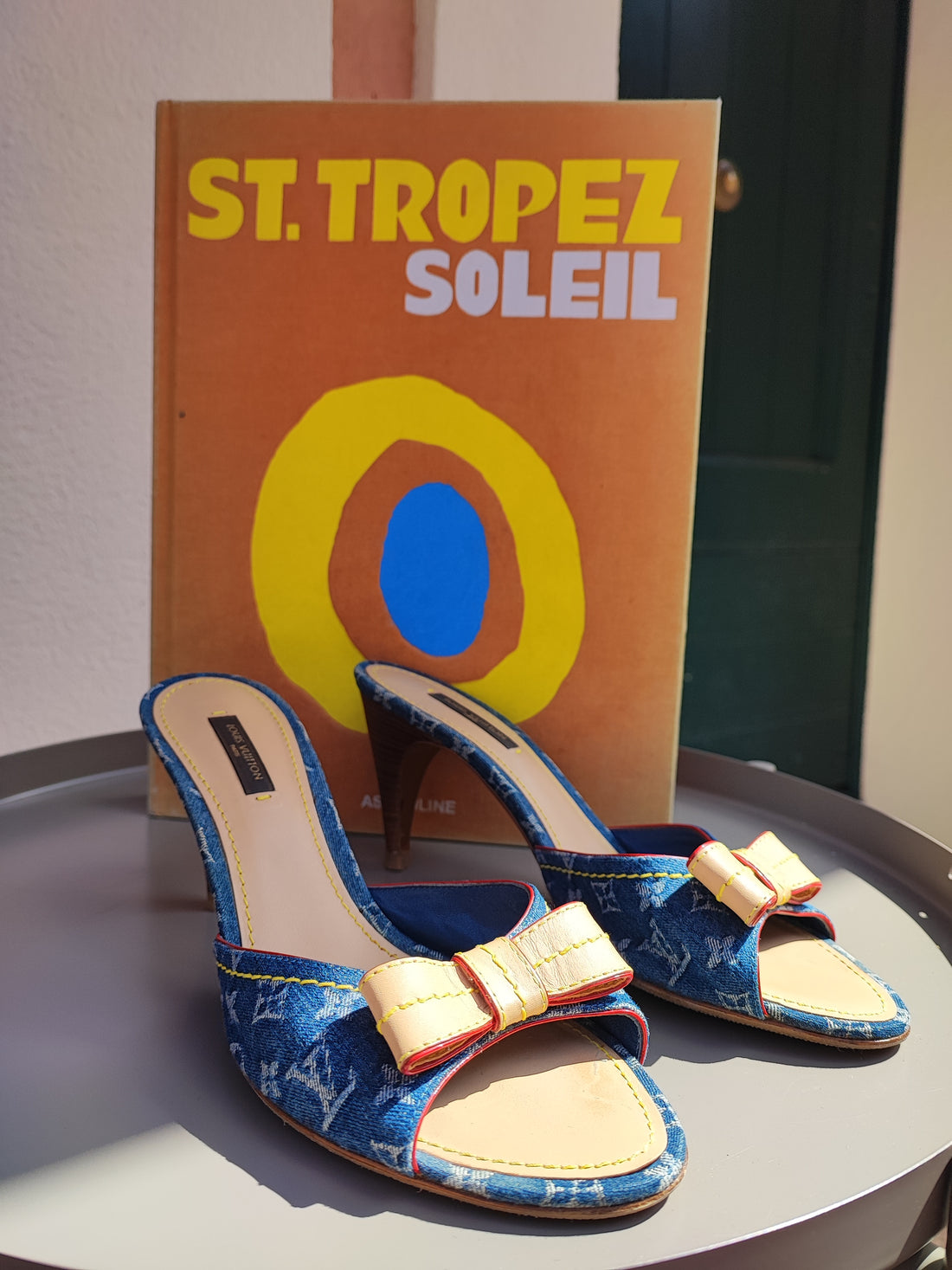 Louis Vuitton - Mules à talon T39