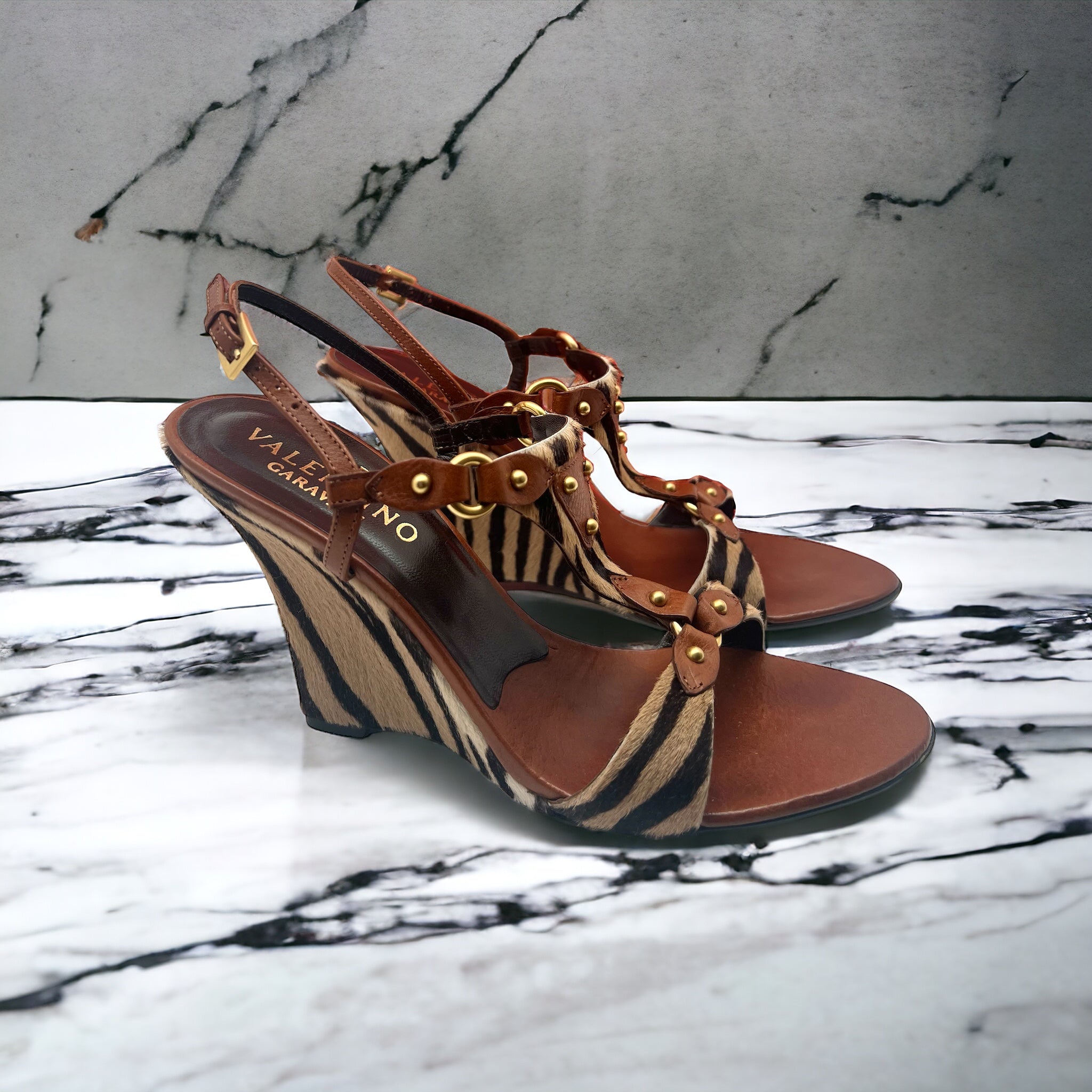Valentino Talons compensés Marron 38 - Les Folies d&