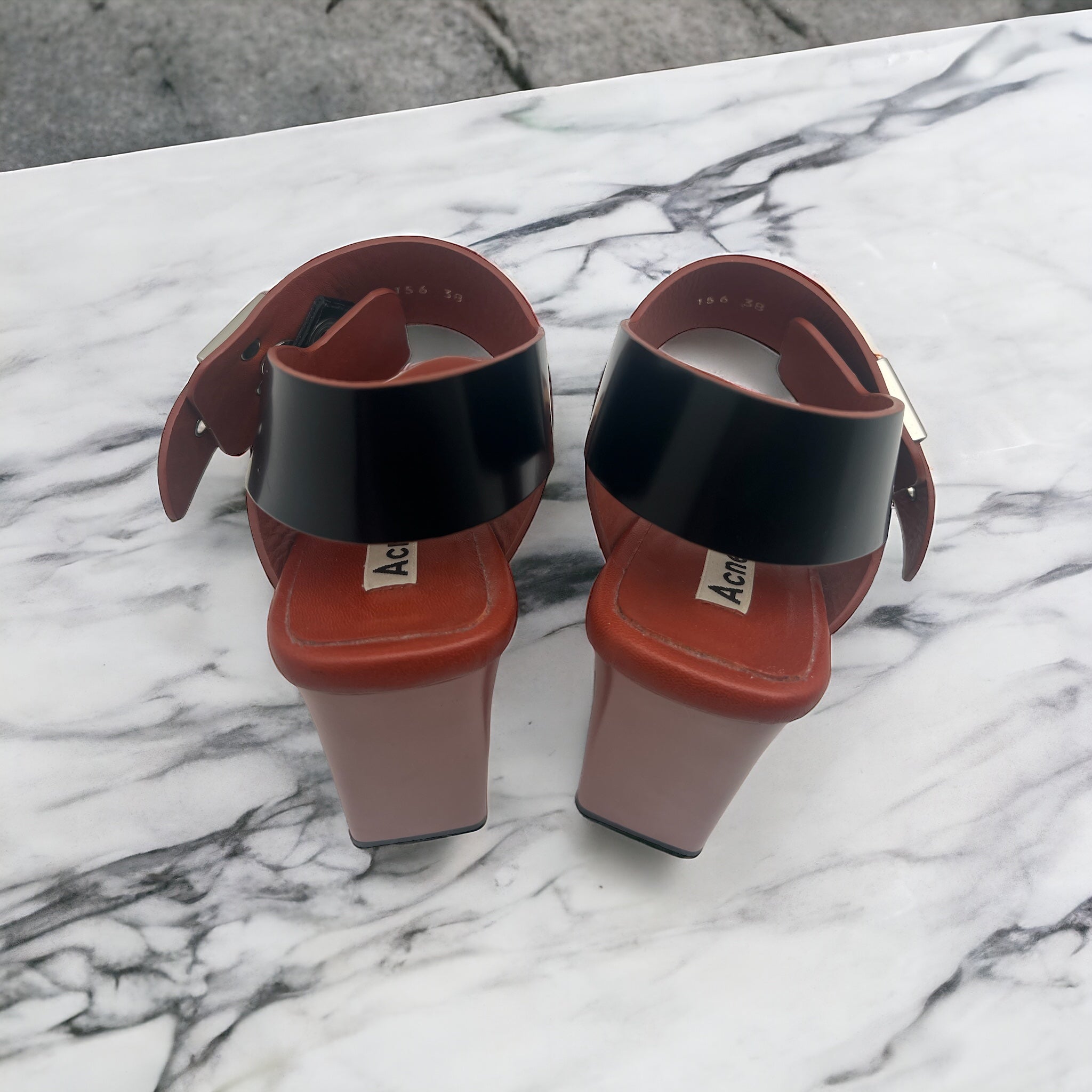 Acne Studio Sandales Acne Studio Marron 38 - Les Folies d&