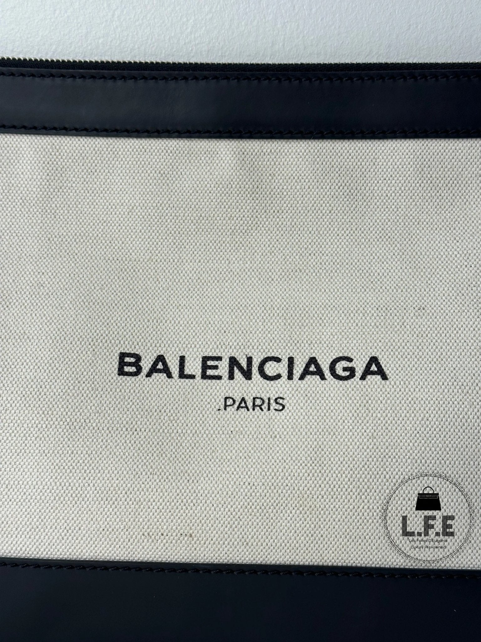 Balenciaga - Pochette À Logo - Les Folies d&