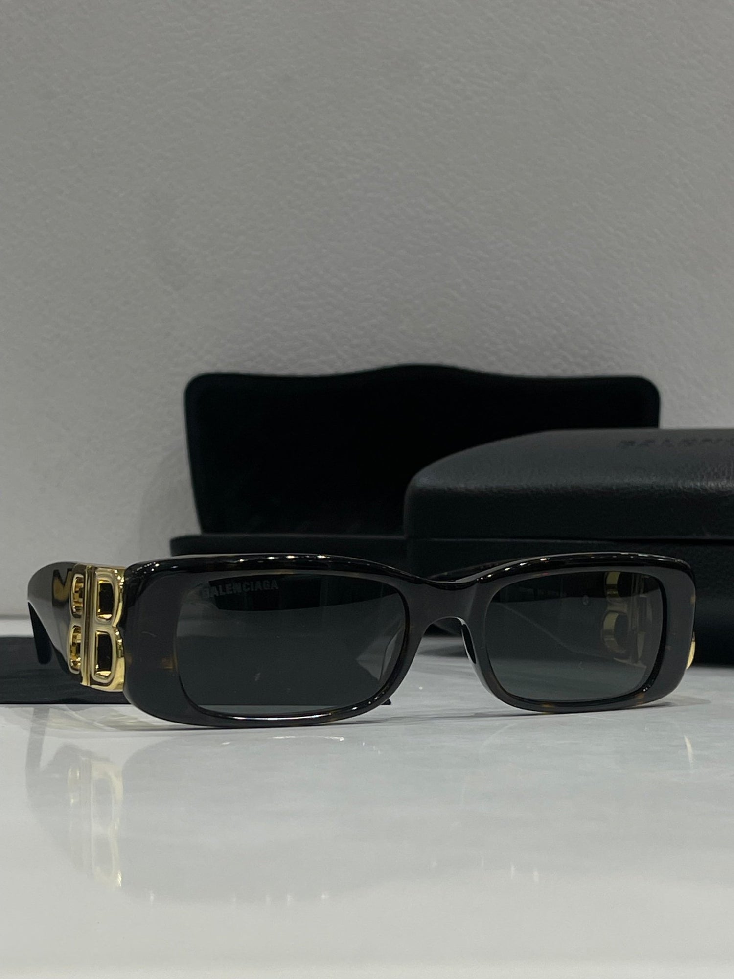 Balenciaga - Solaires Dynasty rectangle écaillées - Les Folies d&