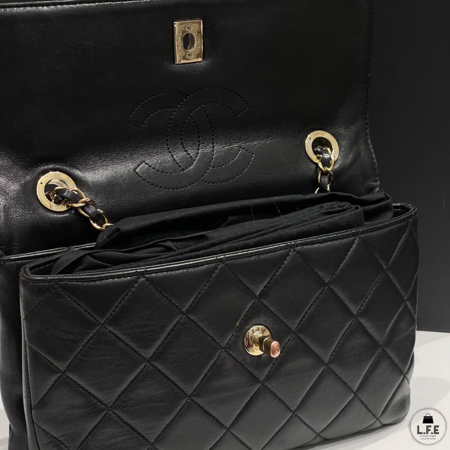 Chanel - Trendy chain flap bag