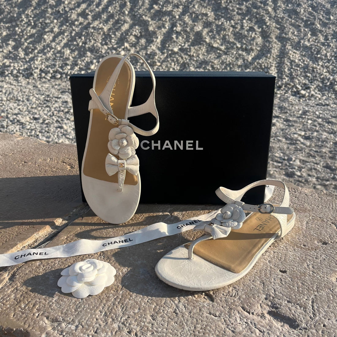 Chanel - Sandales T38 - Les Folies d&