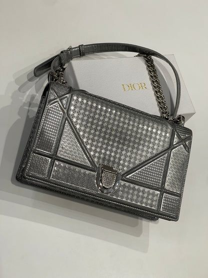 Dior - Sac Diorama argenté - Les Folies d&