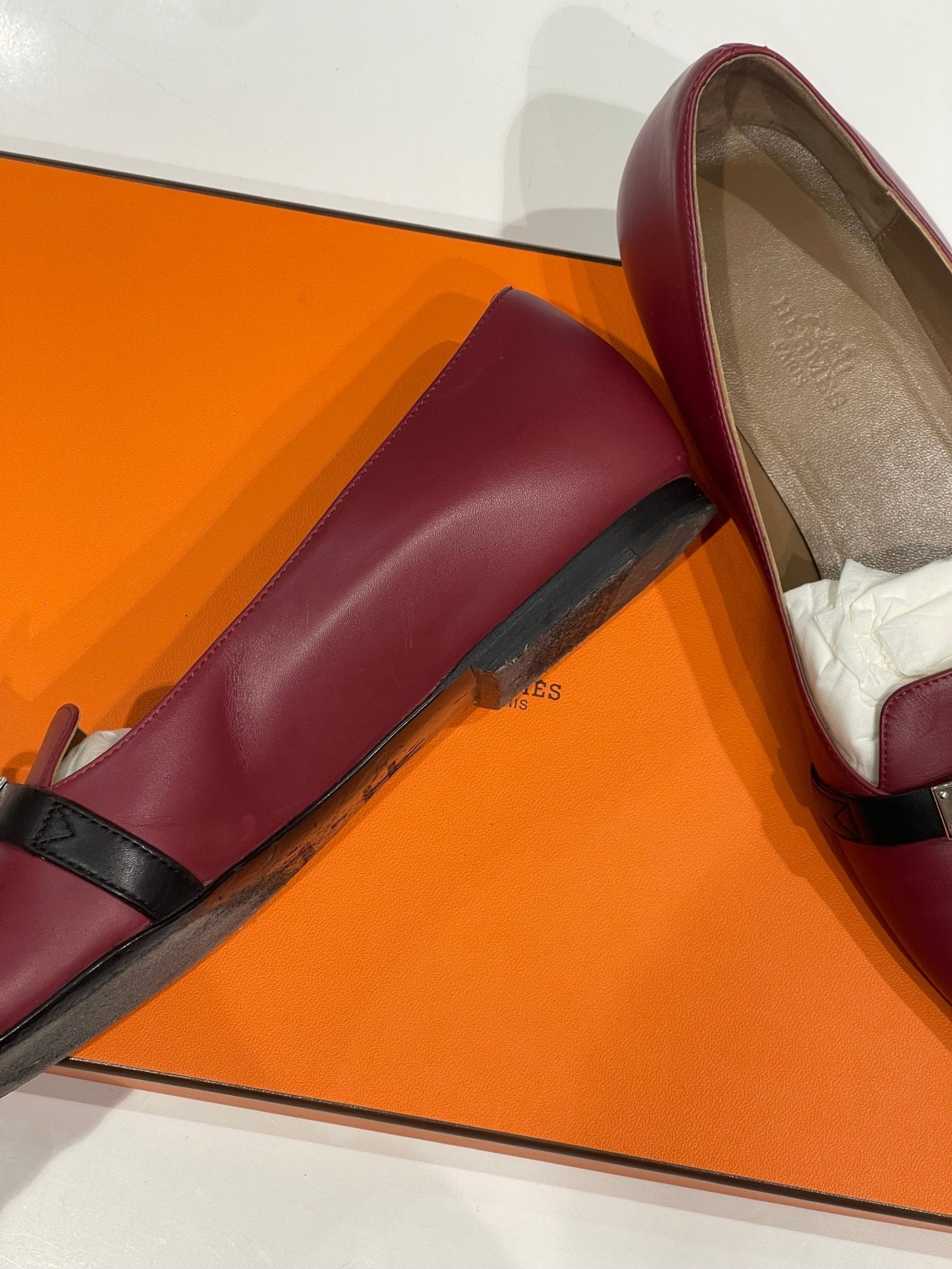Hermès - Mocassin Kelly bicolore T37 - Les Folies d&