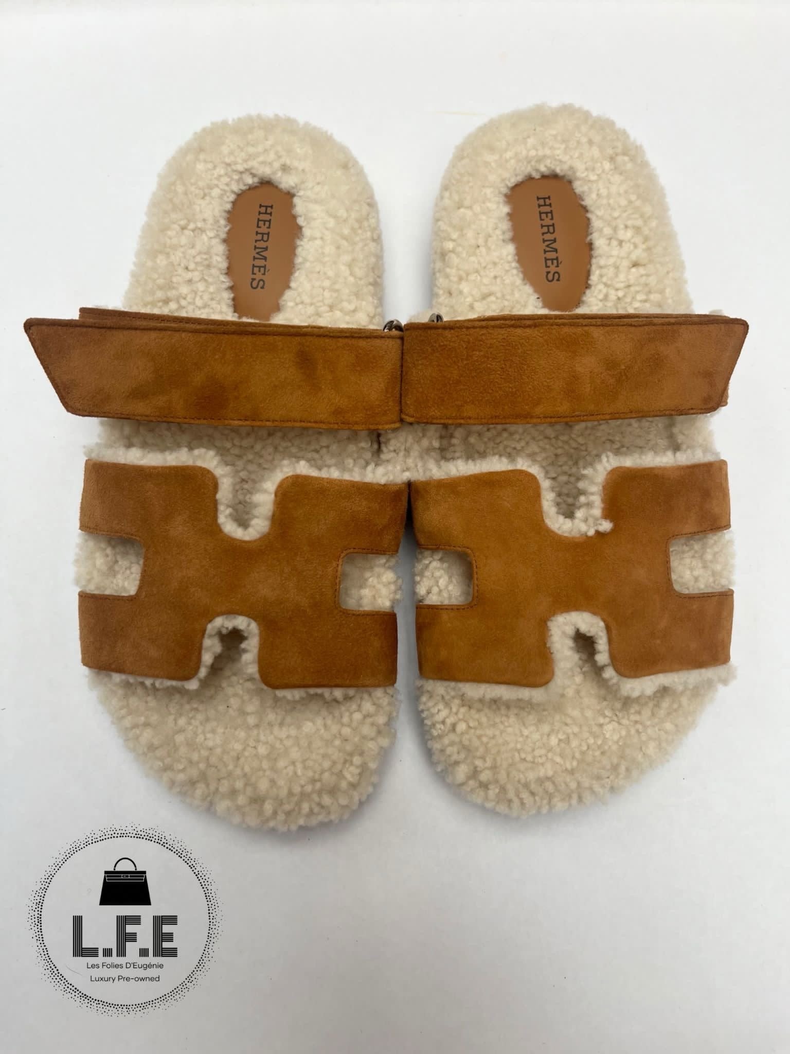 Hermès - Sandales Chypre en peau lainée T. 37 - Les Folies d&