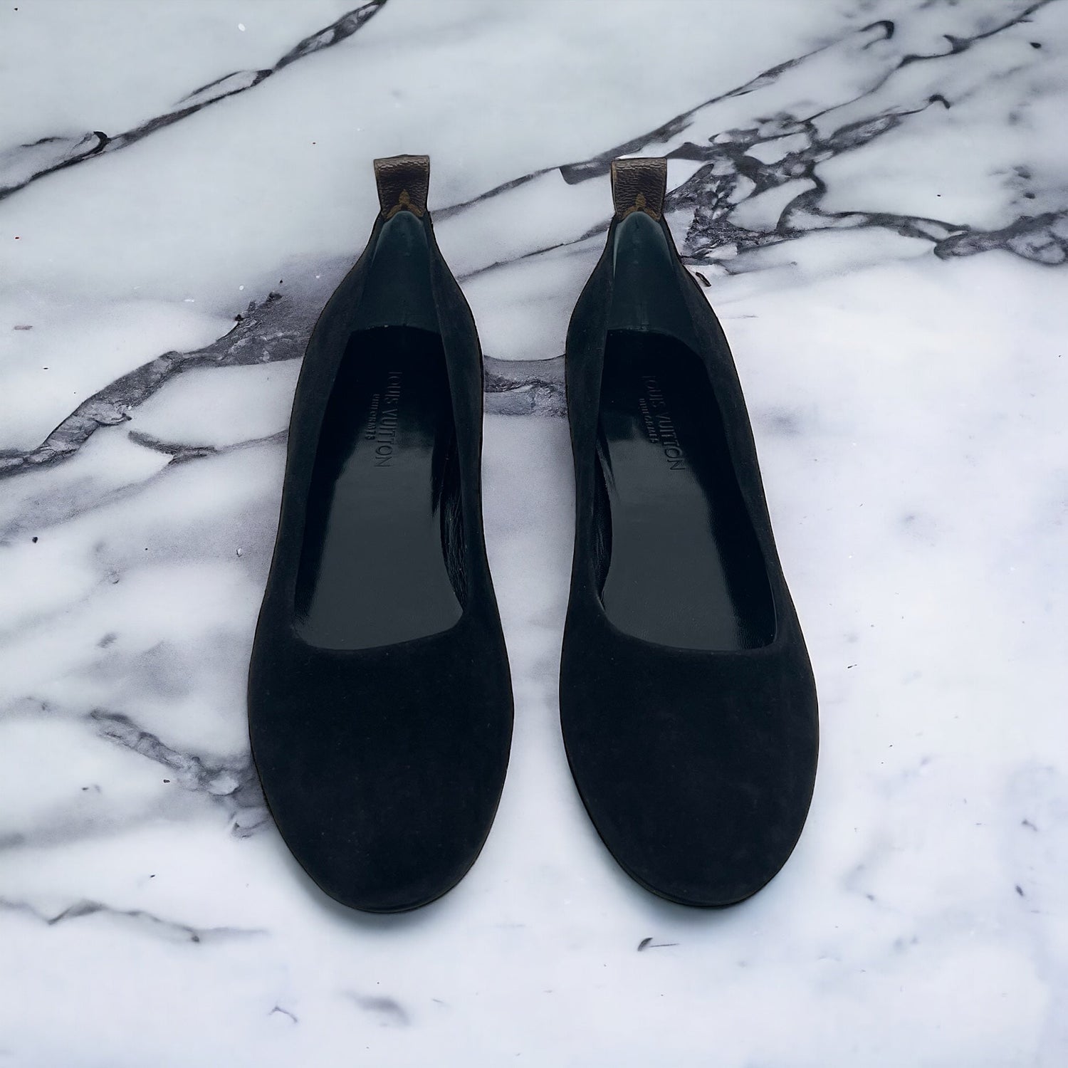 Louis Vuitton Ballerines à talons Noir 37,5 - Les Folies d&