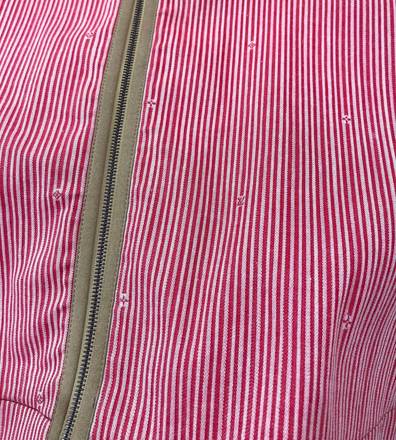 Louis Vuitton - Robe T.34 - Les Folies d&