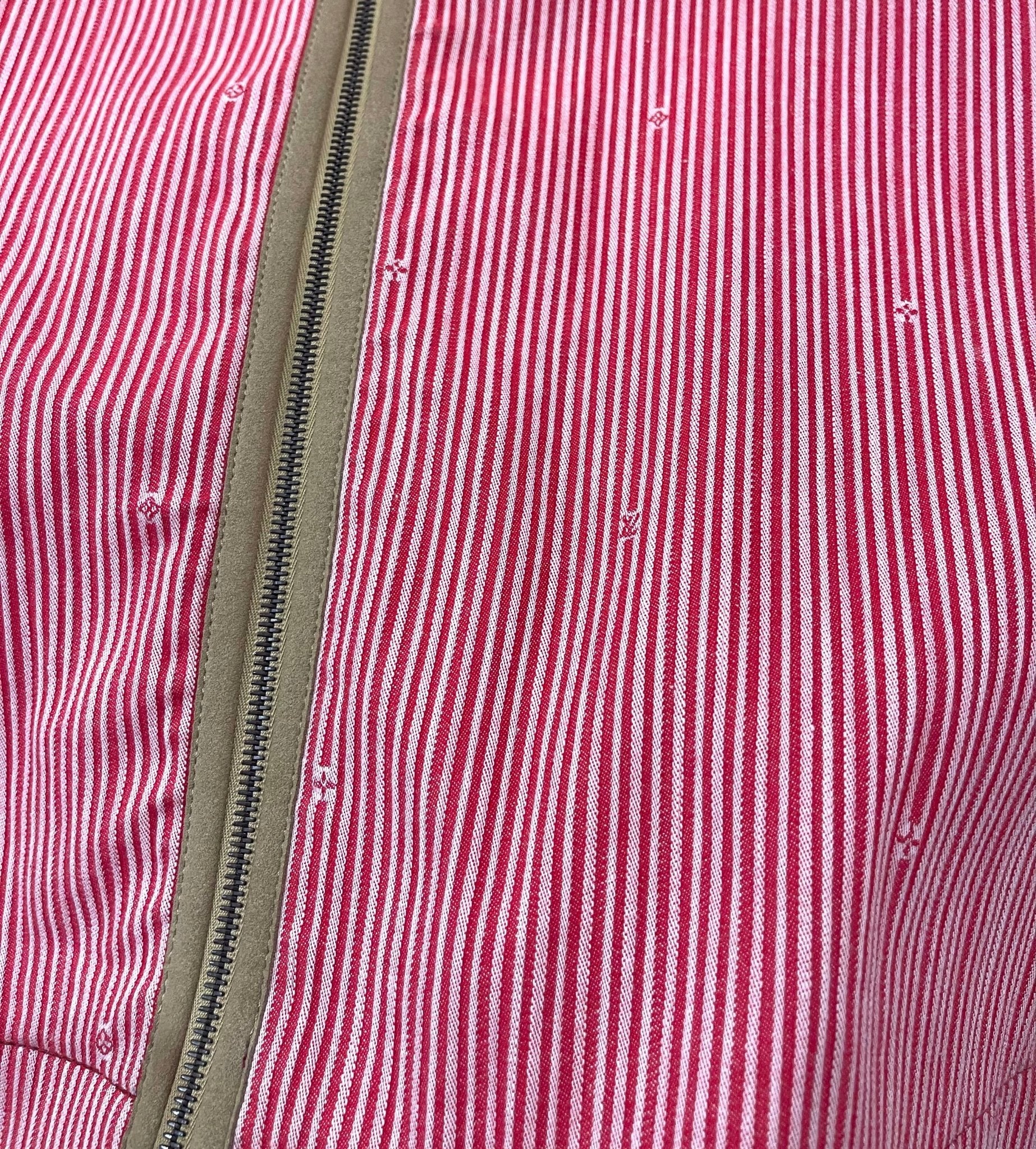 Louis Vuitton - Robe T.34 - Les Folies d&