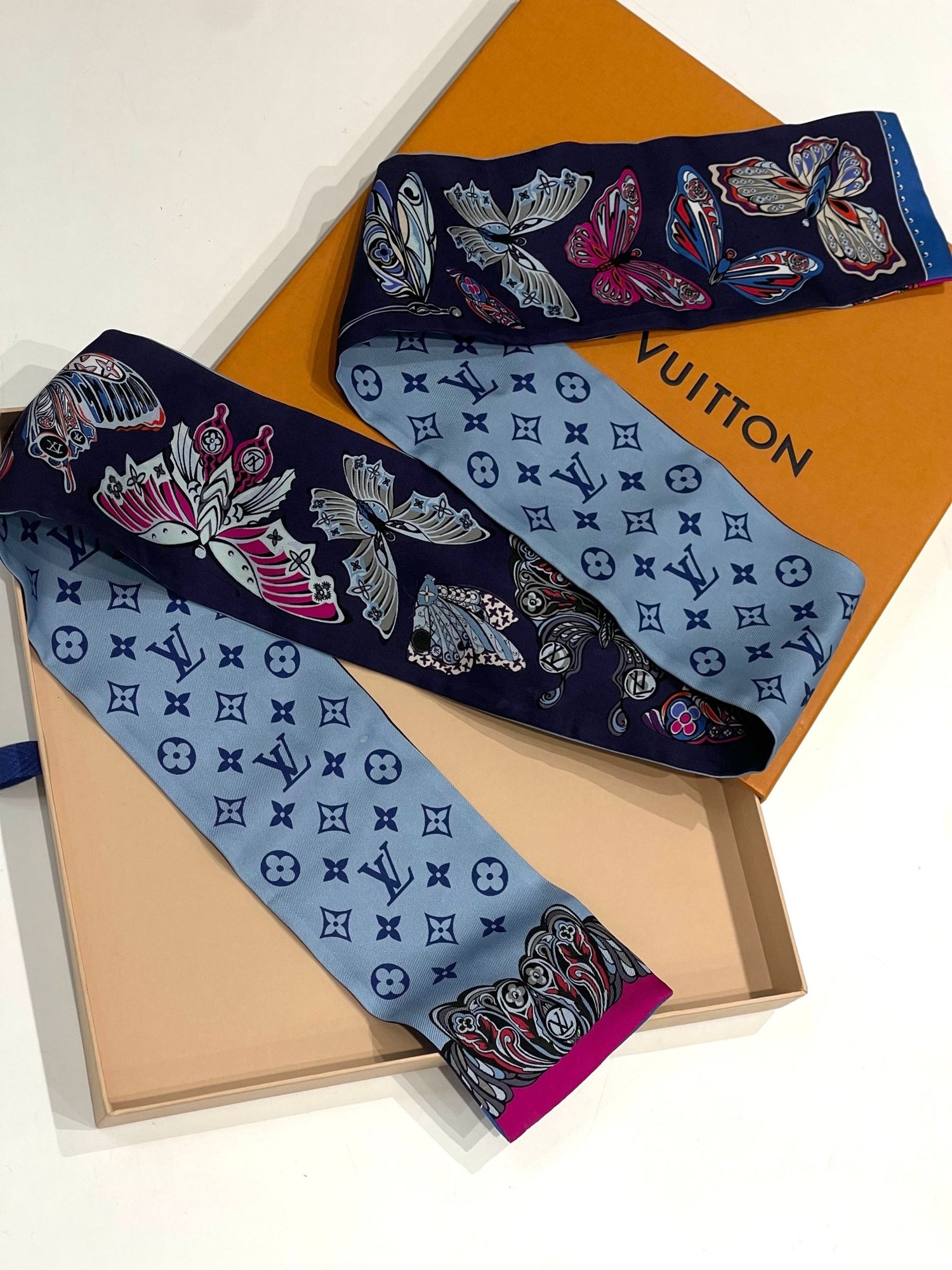Louis Vuitton - Twilly Word of love - Les Folies d&