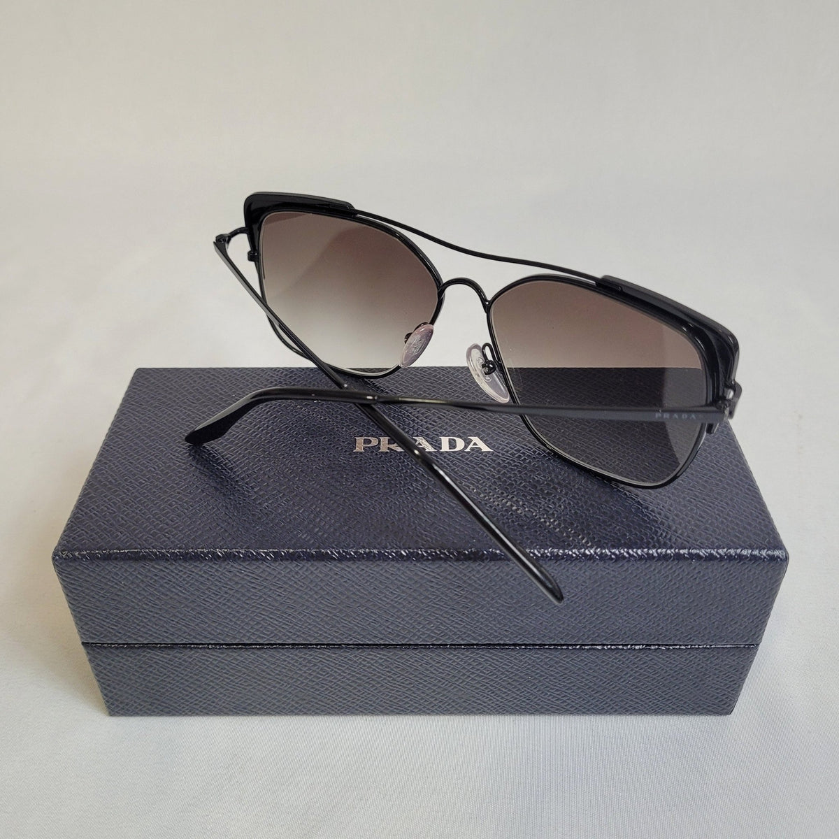Prada - Lunettes de soleil - Les Folies d&