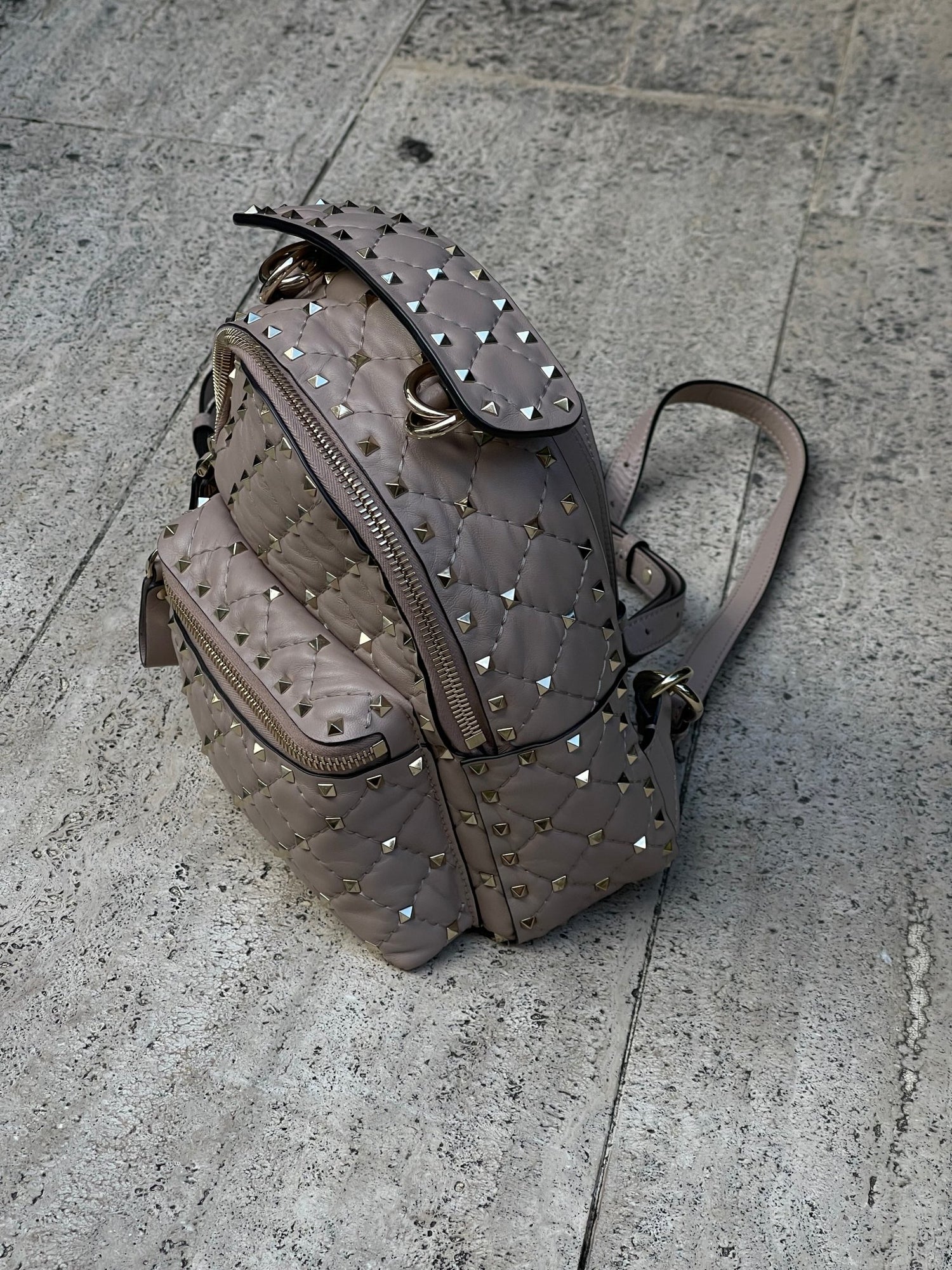 Valentino - Mini sac à dos Rockstud spike nude - Les Folies d&