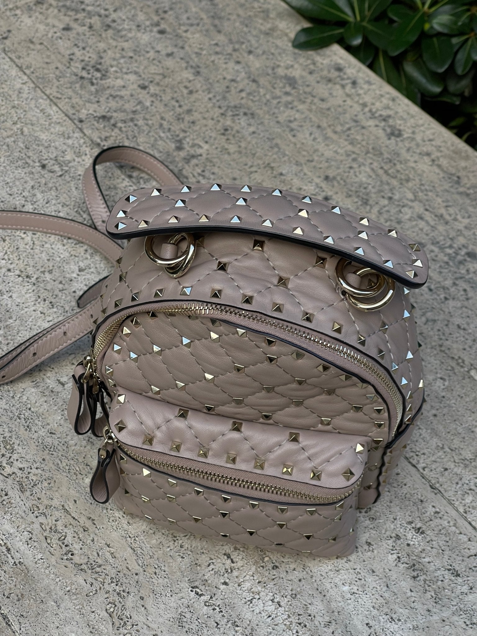 Valentino - Mini sac à dos Rockstud spike nude - Les Folies d&